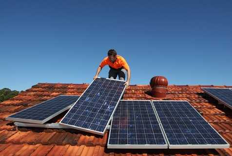 Установка солнечных батарей на крыше в частных домах
